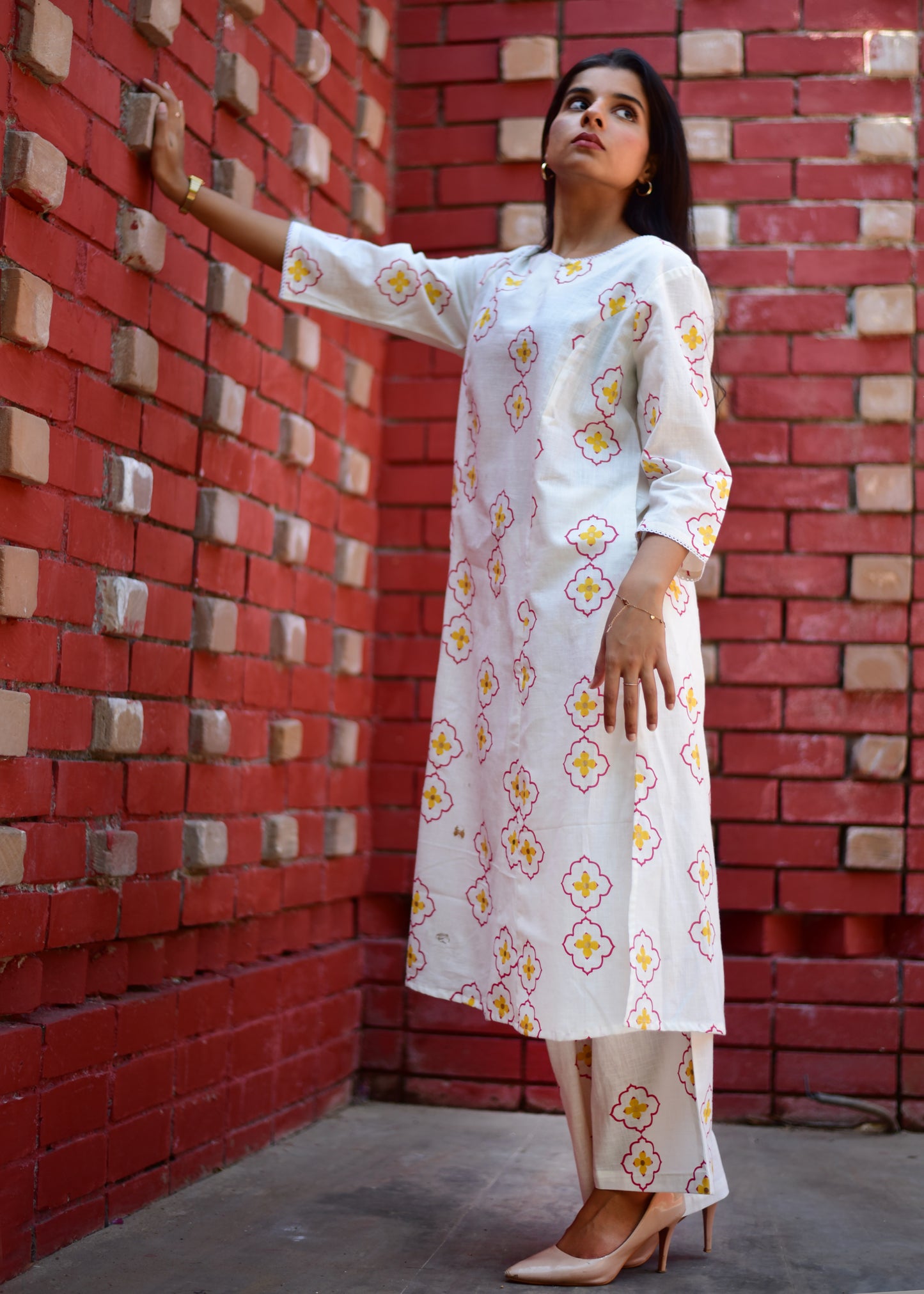 RAYON SLUB WHITE A-LINE KURTA & PALAZZO SET