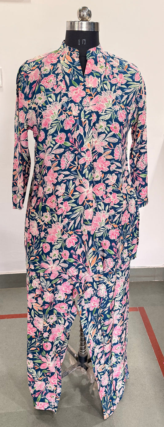 DARK BLUE FLORAL PRINT