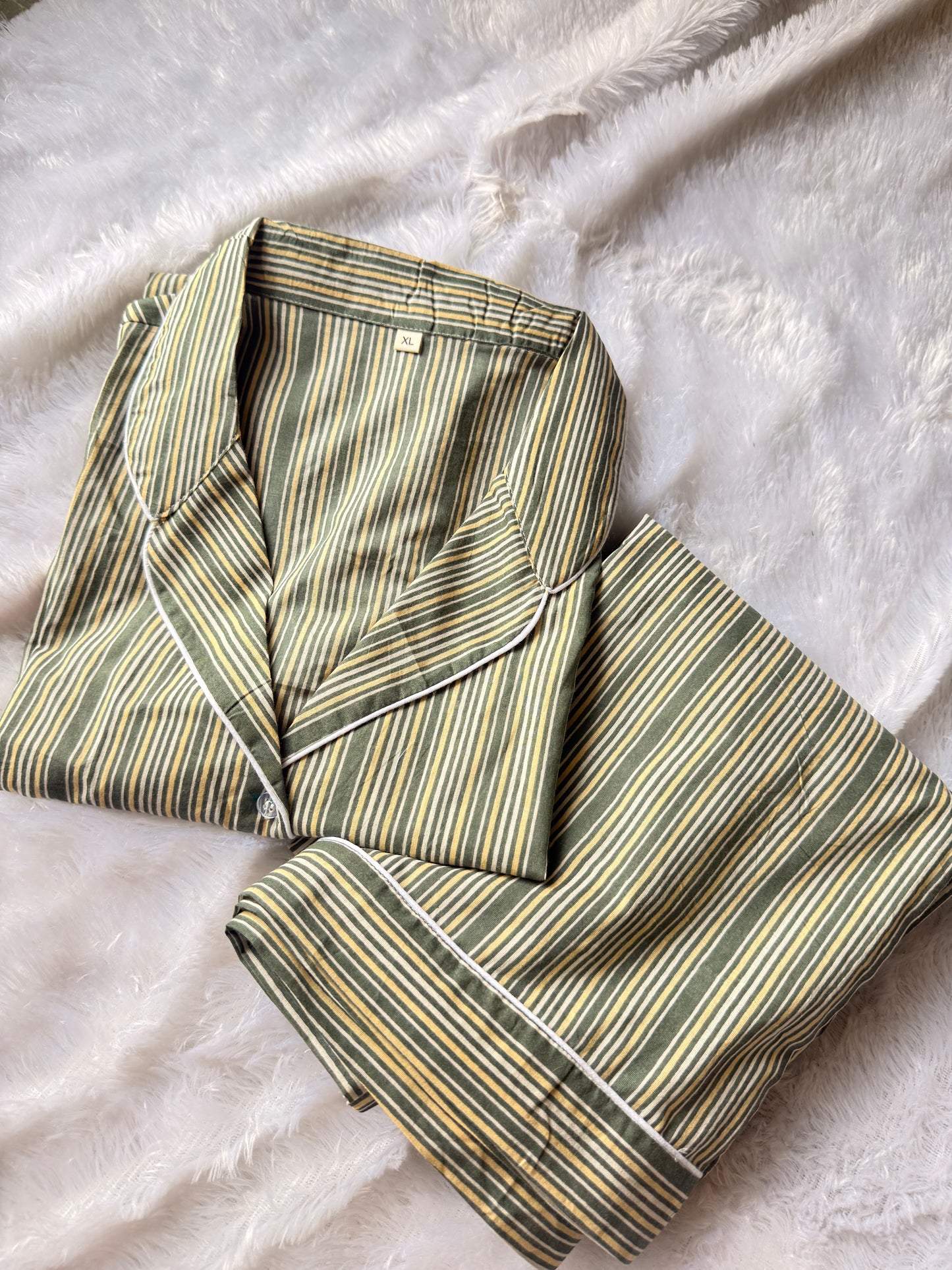 GREY STRIPE PRINT PURE COTTON NIGHT SUIT