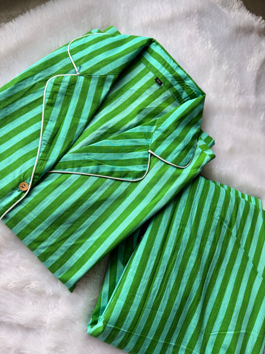 GREEN STRIPE PRINT